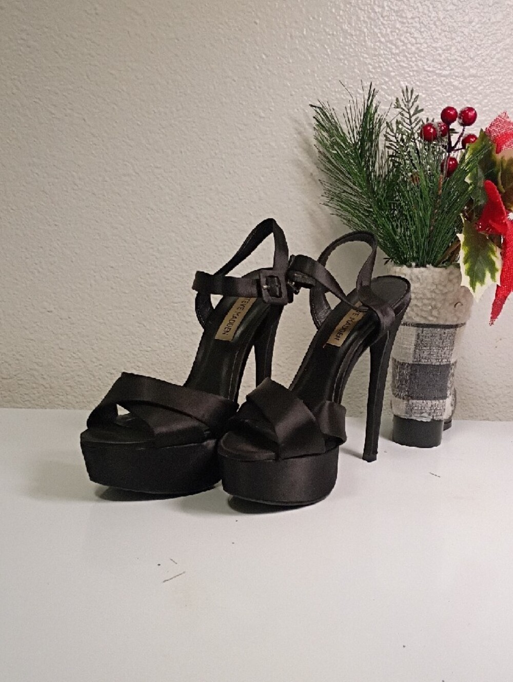 Steve Madden Black Satin Platform Stiletto Sandals - Picture 7 of 8
